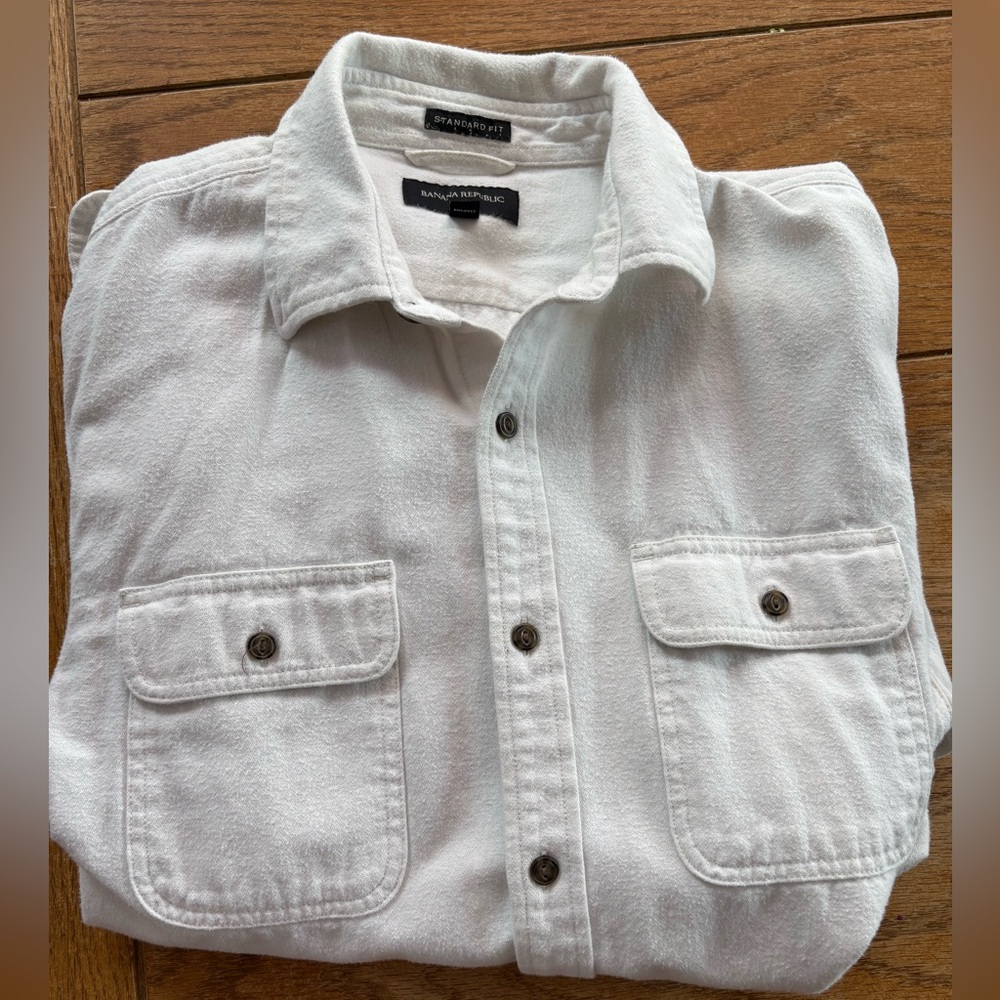 Banana Republic Men’s Large Cozy Cotton Fall Shirt – White